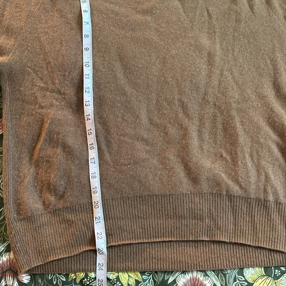 Vince Bateau Neck 100% Cashmere Knit Sweater szM - Picture 12 of 12